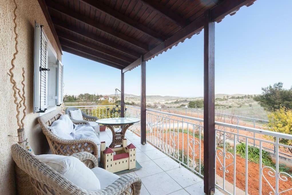 Country Rooms Near Athens - Airport ヴラヴローナ エクステリア 写真