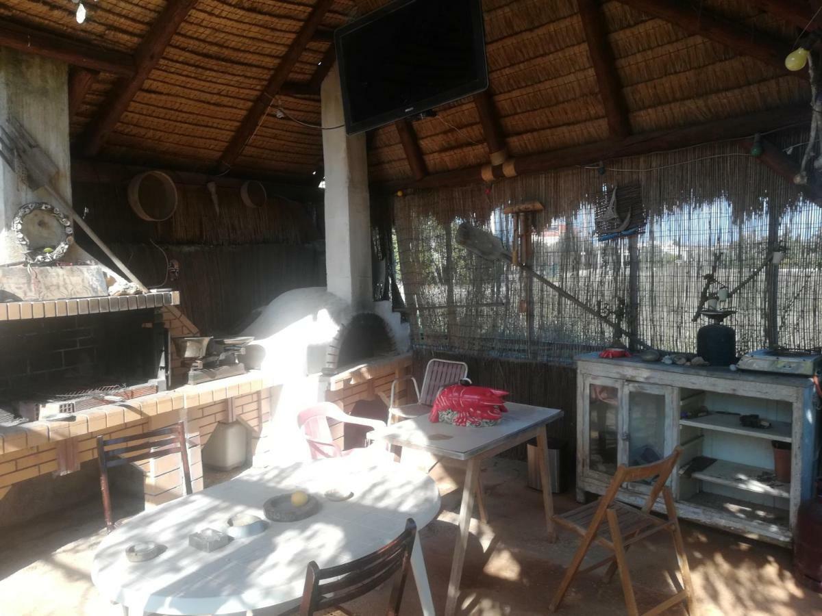 Country Rooms Near Athens - Airport ヴラヴローナ エクステリア 写真